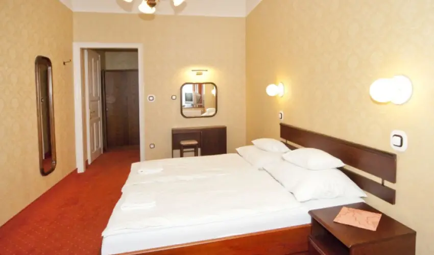 Astoria Hotel s tterem Balatonfred
