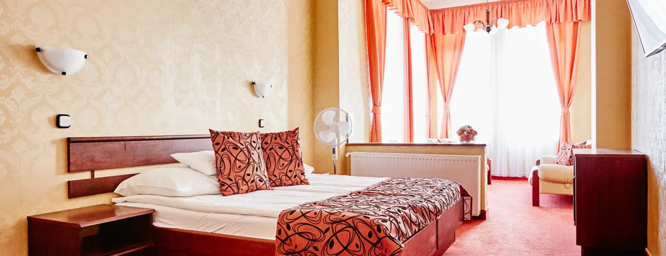 Astoria Hotel s tterem Balatonfred - Napi rak reggelis elltssal (1 jtl)