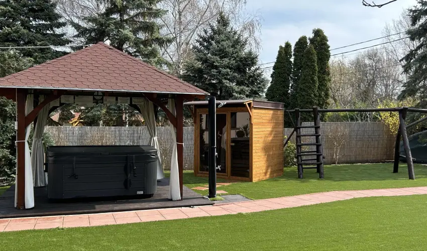 Aventurin House Révfülöp