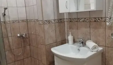 Balla Apartmanhz Sifok