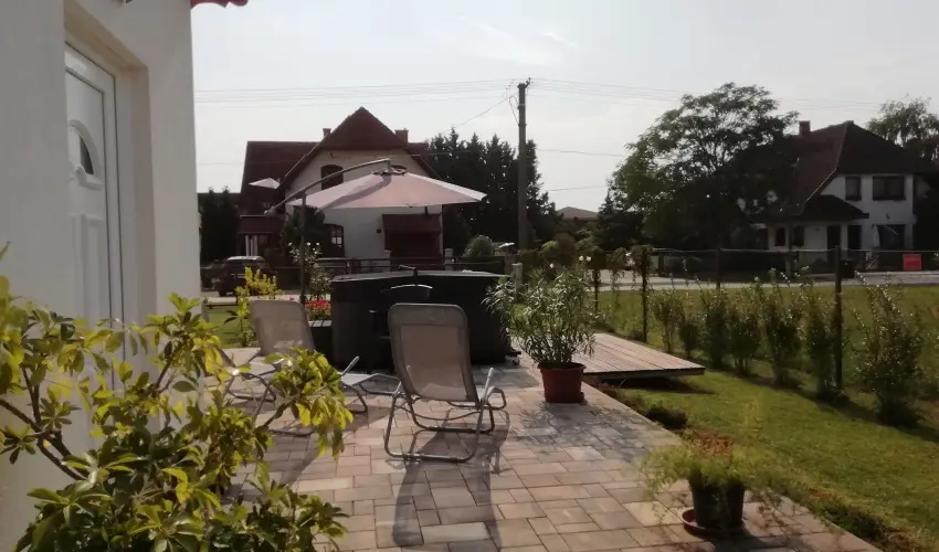 Balla Apartmanhz Sifok