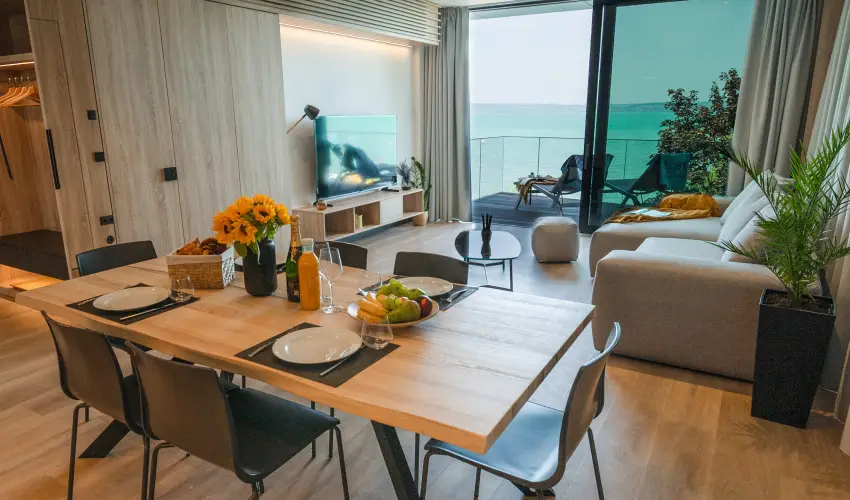 BJ81 Suite Hotel Si�fok