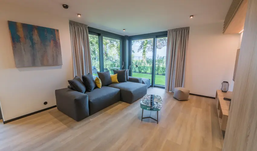 BJ81 Suite Hotel Si�fok