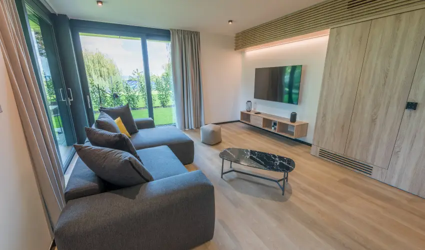 BJ81 Suite Hotel Si�fok