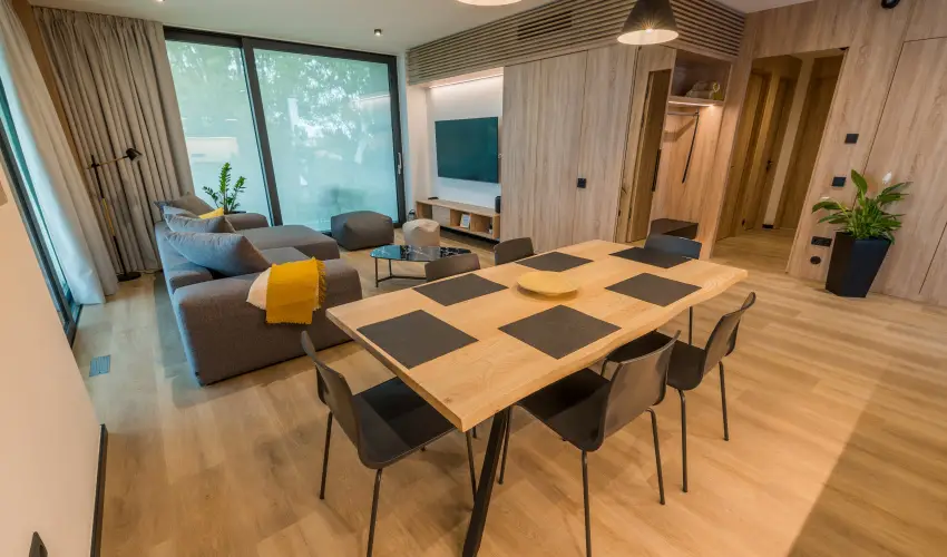 BJ81 Suite Hotel Si�fok