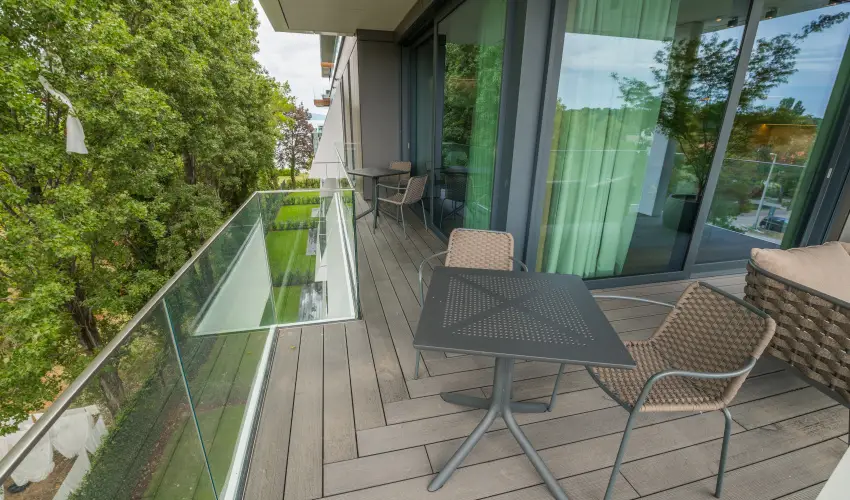 BJ81 Suite Hotel Si�fok