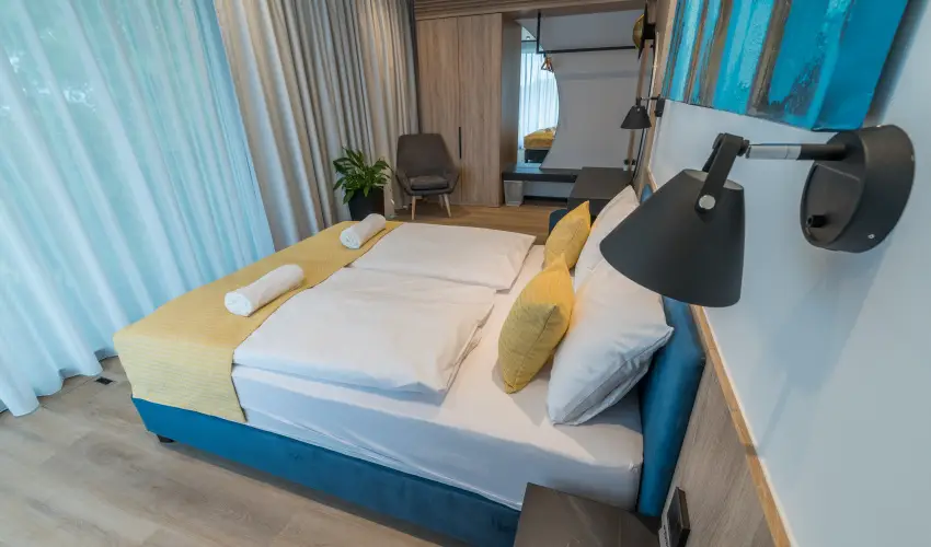 BJ81 Suite Hotel Si�fok