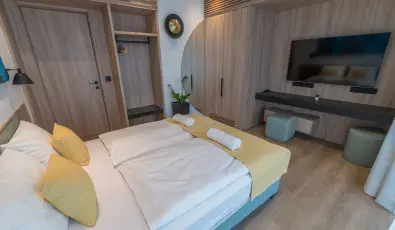 BJ81 Suite Hotel Si�fok