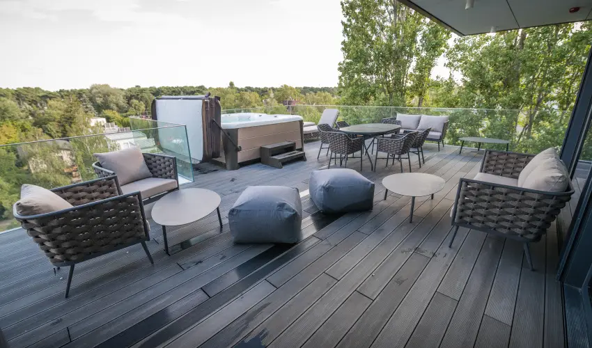 BJ81 Suite Hotel Si�fok