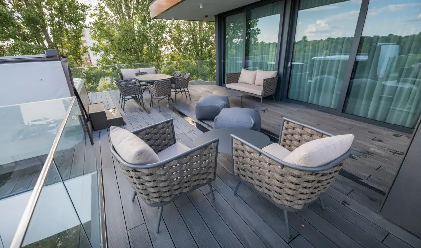 BJ81 Suite Hotel Si�fok