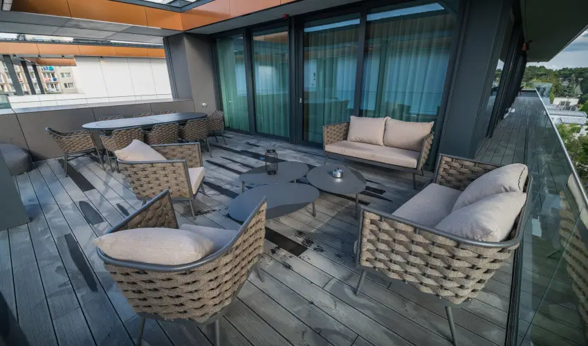 BJ81 Suite Hotel Si�fok