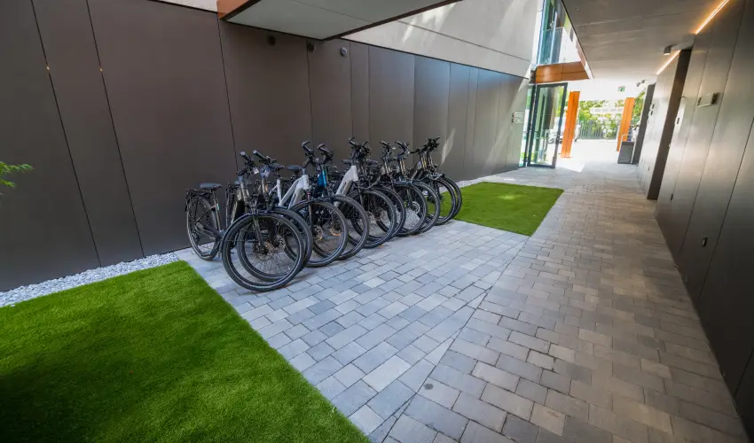 BJ81 Suite Hotel Si�fok