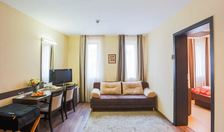 CE Plaza Hotel Sifok