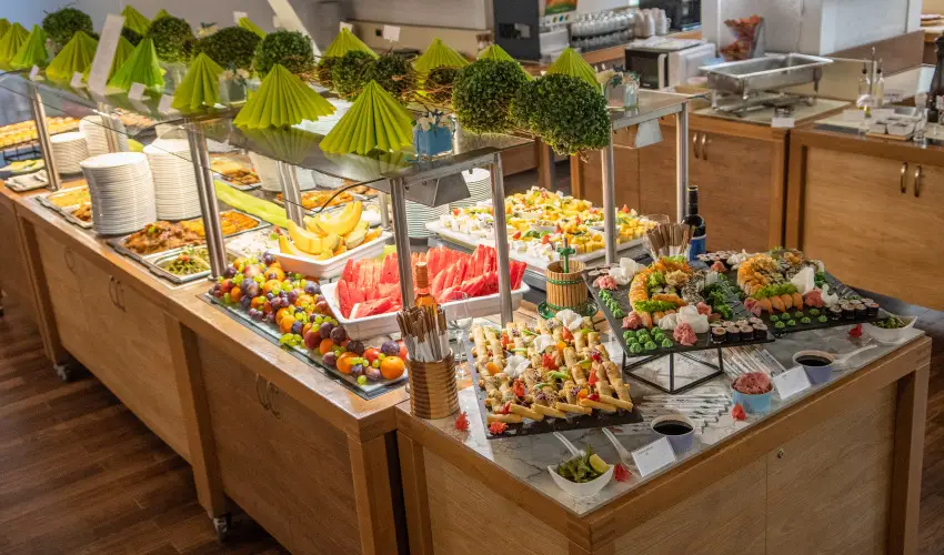 CE Plaza Hotel Sifok