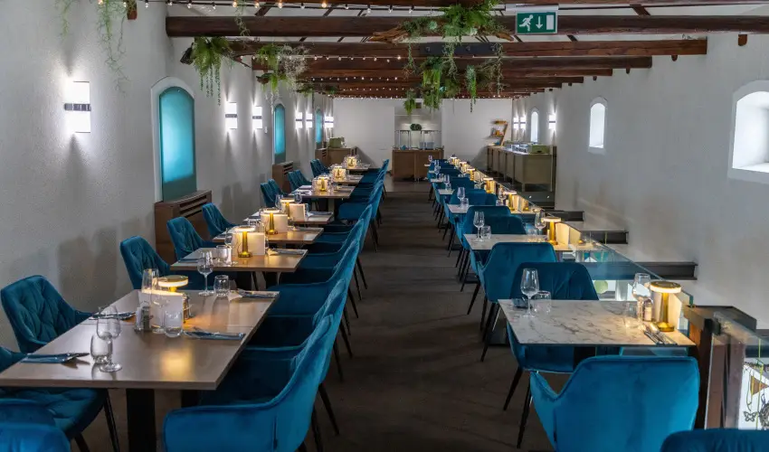 CE Plaza Hotel Sifok