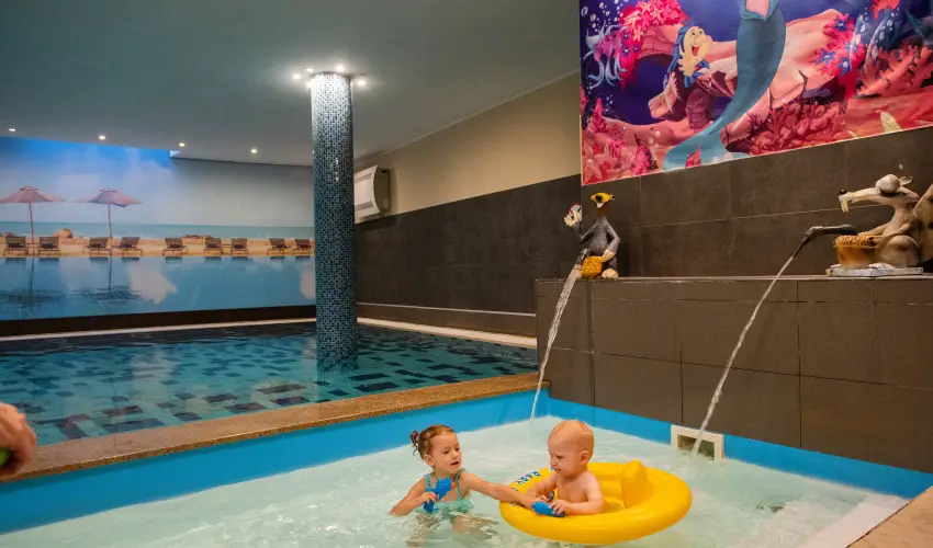 CE Plaza Hotel Sifok