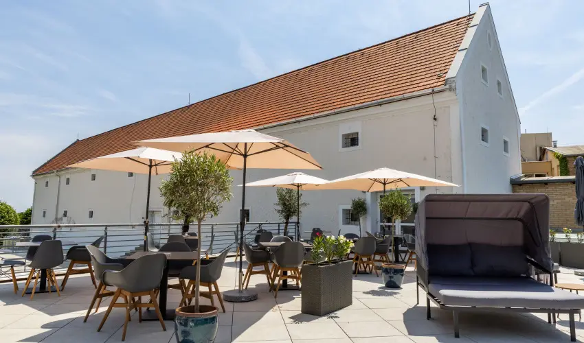 CE Plaza Hotel Sifok