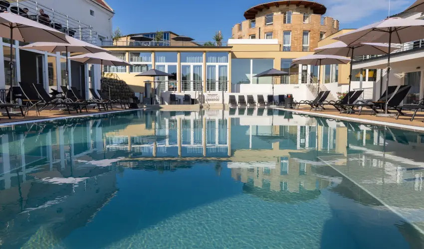 CE Plaza Hotel Sifok