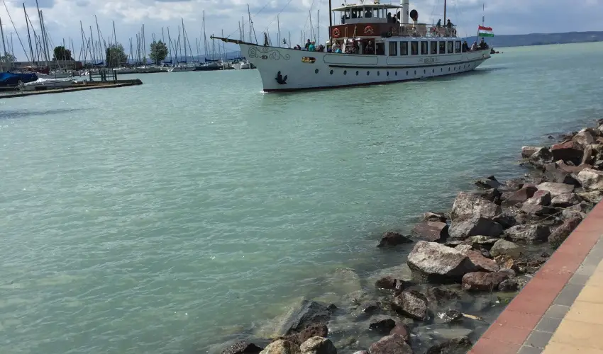 Dorina Wellness Apartman Siófok