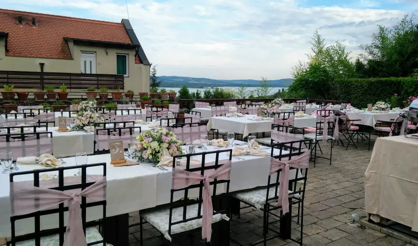 Echo Residence All Suite Hotel Tihany