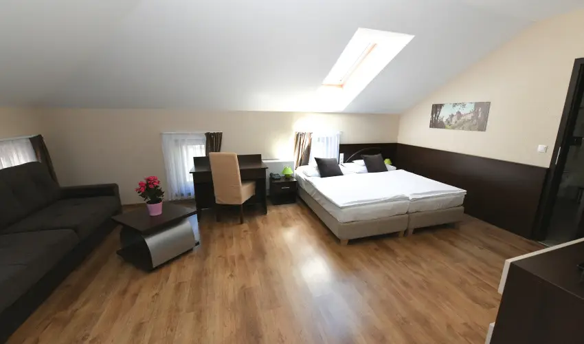 Ezüsthíd Hotel Veszprém