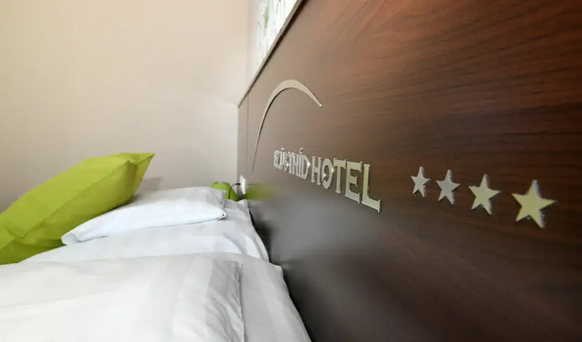 Ezüsthíd Hotel Veszprém