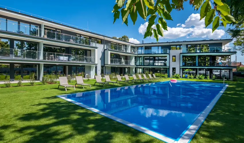 H55 Balatonlelle Apartmanházak Balatonlelle