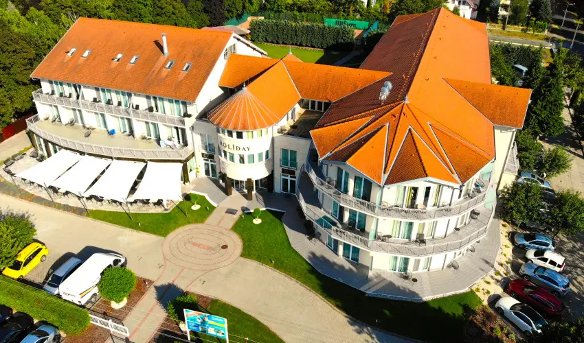 Holiday Resorts Balatonszrsz
