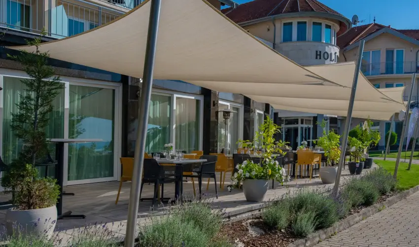 Holiday Resorts Balatonszrsz