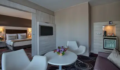 Aura Hotel Balatonfred