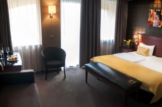 Hotel Az�r, Si�fok, Balatonf�red - 14 km