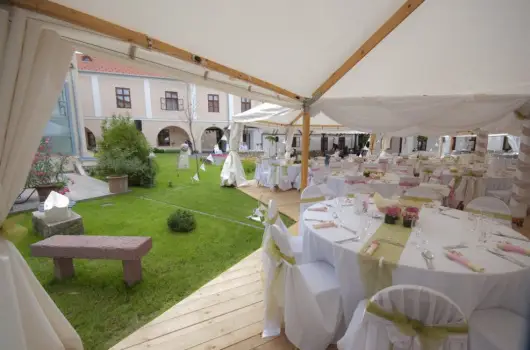 Hotel Historia & Historante, Veszpr�m, Balatonf�red - 12 km