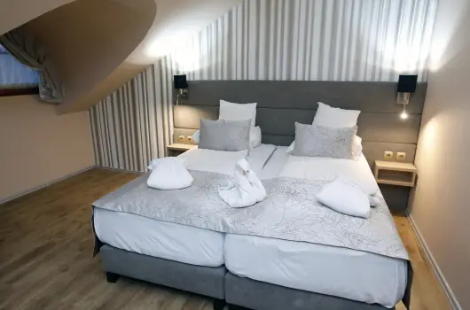 Hotel Laroba, Alsrs, Balatonfred - 8 km