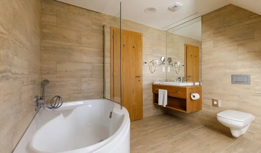 Hotel Historia Malomkert Veszpr�m