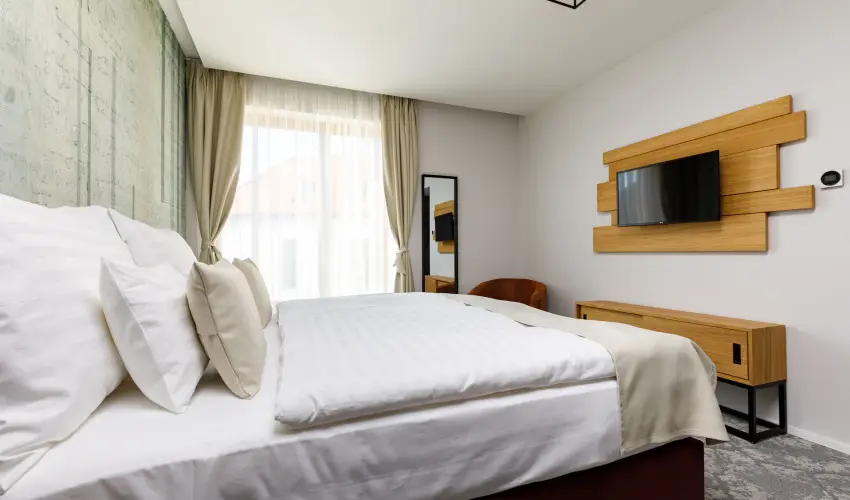 Hotel Historia Malomkert Veszpr�m