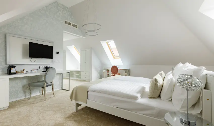 Hotel Historia Malomkert Veszpr�m