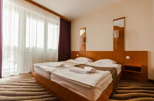 Pr�mium Hotel Panor�ma, Si�fok, Balatonf�red - 16 km