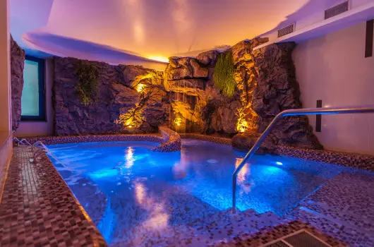 Pr�mium Hotel Panor�ma, Si�fok, Balatonf�red - 16 km