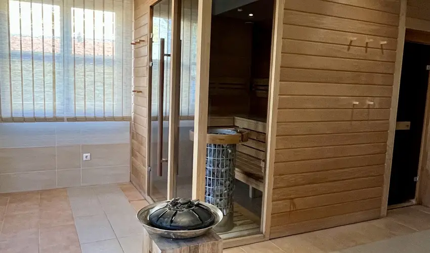 Hotel Szpalma Porva-Szpalmapuszta