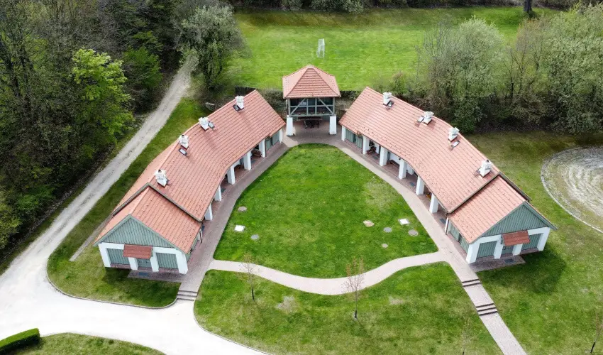 Hotel Szpalma Porva-Szpalmapuszta