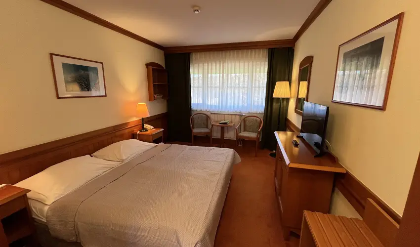 Hotel Szpalma Porva-Szpalmapuszta