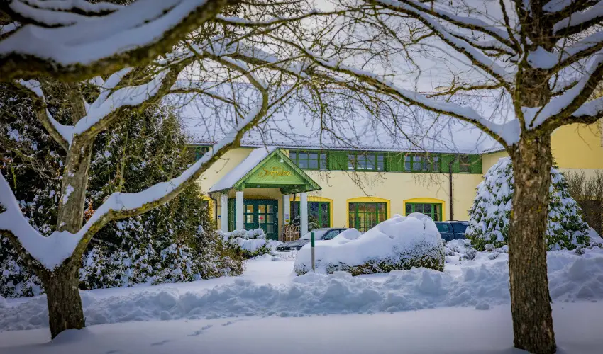 Hotel Sz�palma Porva-Sz�palmapuszta