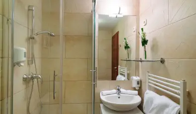 Hotel Yacht Wellness & Business Sifok