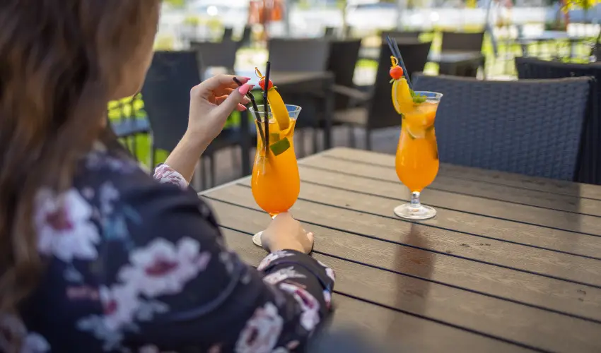 Hotel Yacht Wellness & Business Sifok