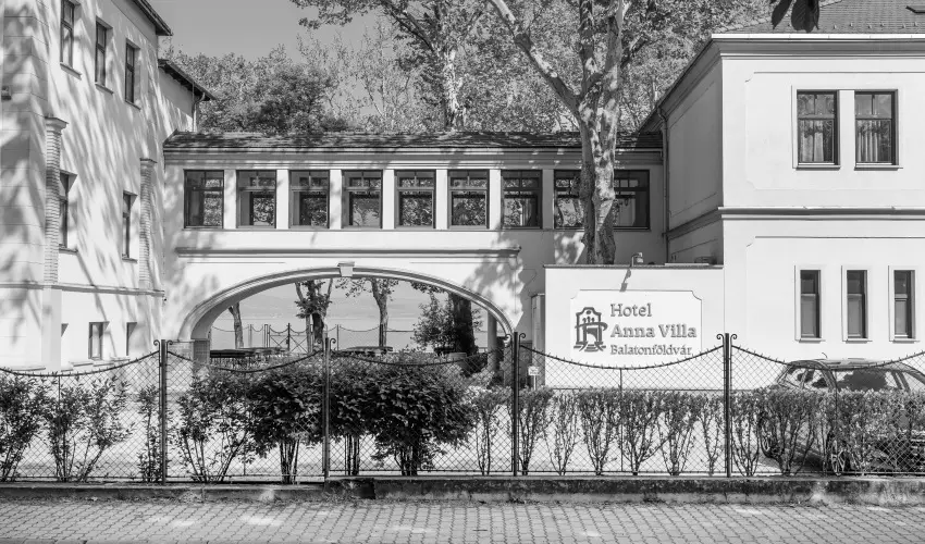Hotel Anna Villa Balatonf�ldv�r