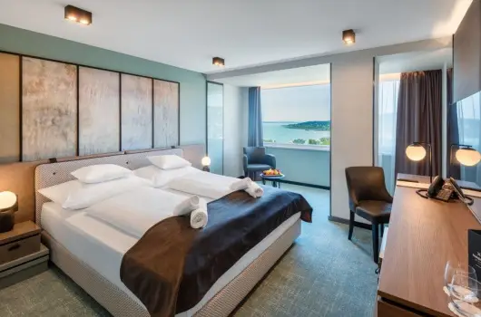 Hunguest Hotel B�l Resort, Balatonalm�di, Balatonf�red - 13 km