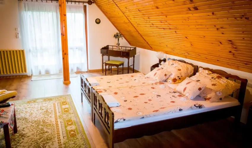 Huszr Vendghz rvnyes