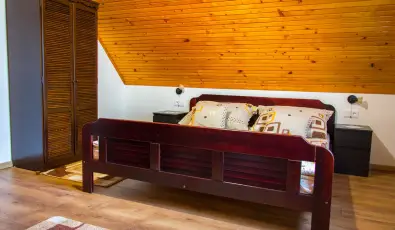 Huszr Vendghz rvnyes