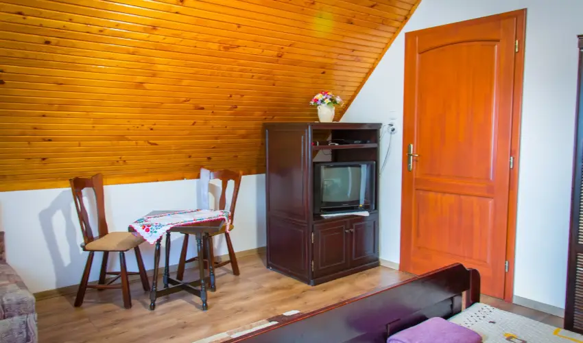 Huszr Vendghz rvnyes