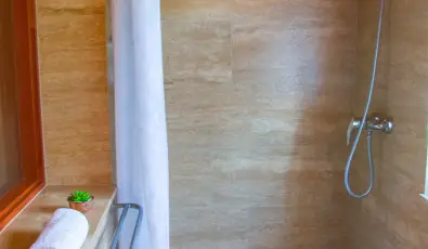 Huszr Vendghz rvnyes